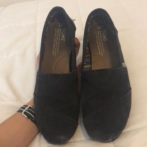 Black TOMS🖤